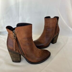 Steve Madden booties size 5.5